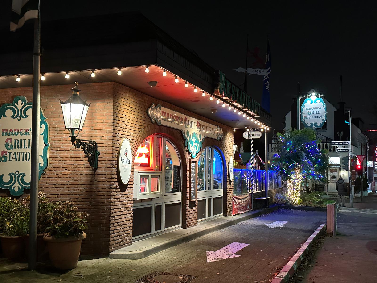 Hauck's Restaurant Drive-In